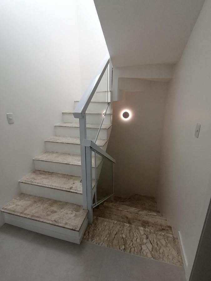 Triplex Pe Na Areia Com 3 Suites Proximo Salvador Lauro de Freitas Exteriör bild